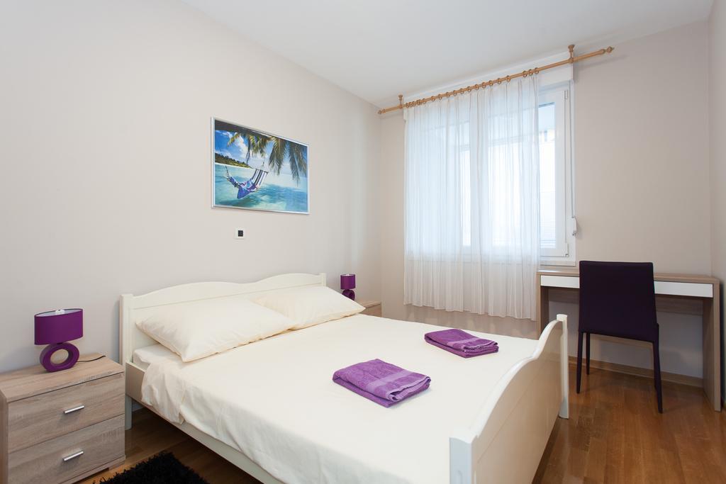 Near Beach Apartment Reno With Private Parking Split Exterior foto