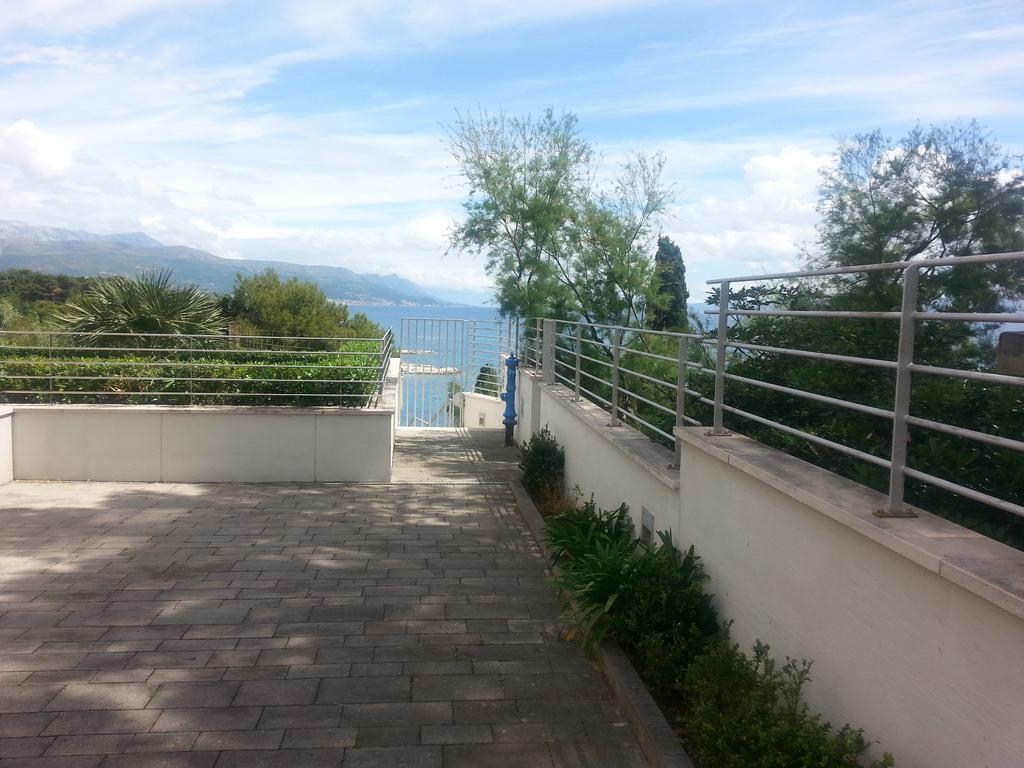 Near Beach Apartment Reno With Private Parking Split Exterior foto