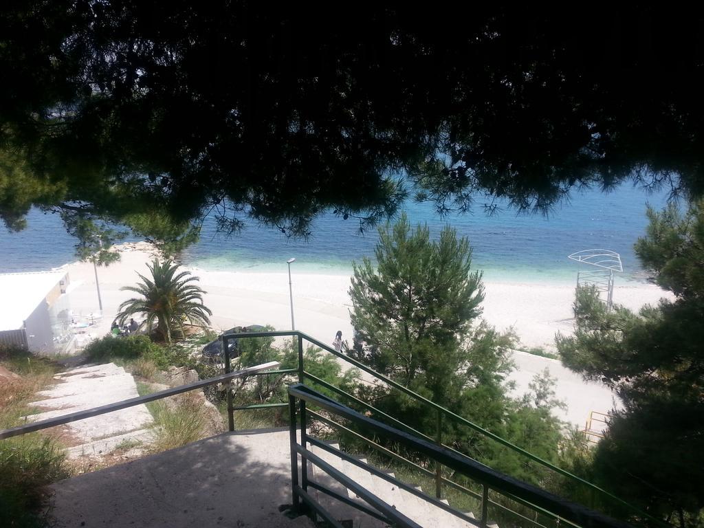 Near Beach Apartment Reno With Private Parking Split Exterior foto